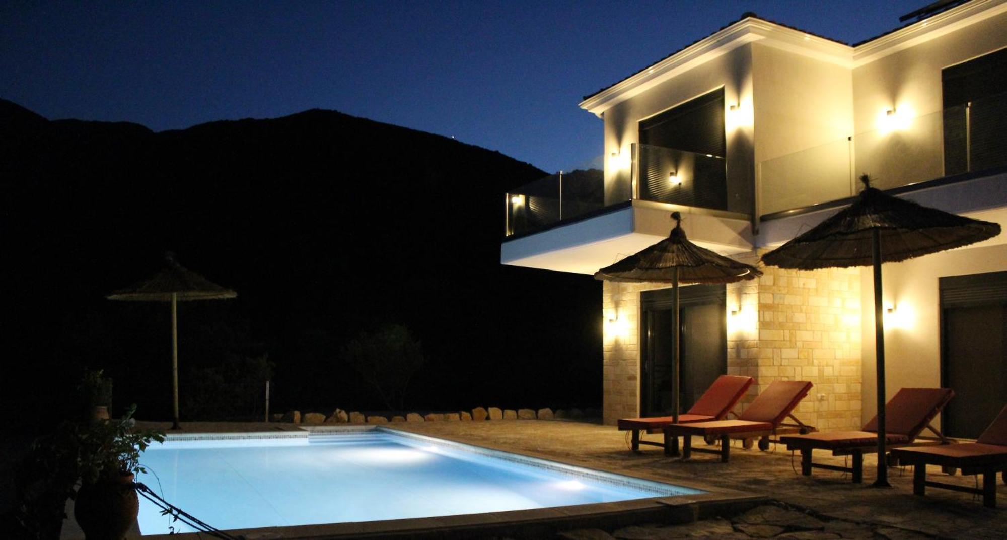Villa Maura-Lefkada นีดรี ภายนอก รูปภาพ